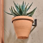 Single Wall Hung Planter